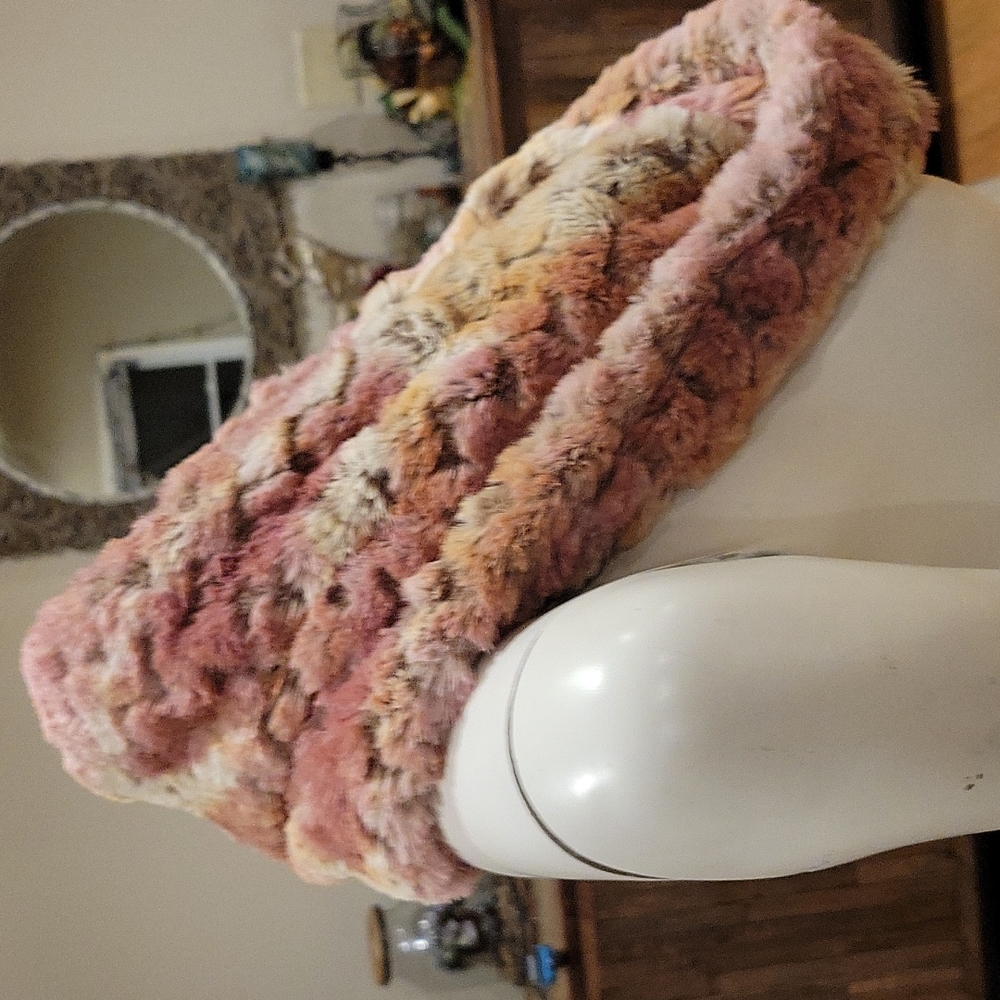 Anthropologie Remy  faux fur stole scarf - Picture 4 of 11